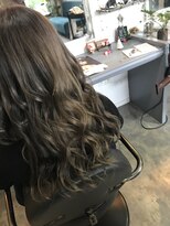 2つの鋏&nbsp;波巻き風まきスタイル