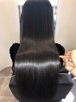 アールサロン アオヤマ(Rr SALON AOYAMA)&nbsp;プラチナミネコラストレート