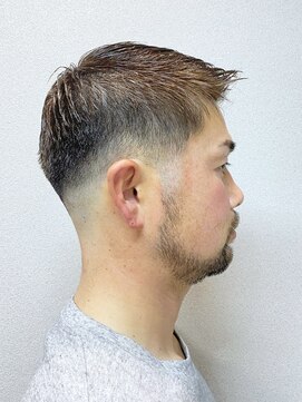 メンズサロン ハリウッド(HOLLYWOOD) 【スキンフェード】アプバン×ミドルフェード