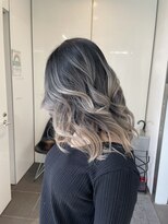 アライブ ハラジュク(ALIVE harajuku) 外国人風バレイヤージュ