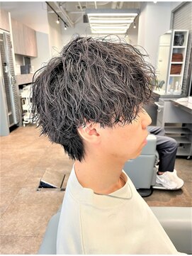 ノイセル 西本町(Noisyle) guest snap ミディアムマッシュ×ツイスパシャドウパーマ
