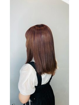 フツーロ 栄(FUTURO) カラー