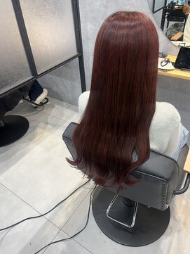 リル(LiLu) 大人可愛いボルドーカラー