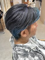 シー バイリリア メンズサロン(siie by LILIA.)&nbsp;色鮮やかなブルーカラー◎