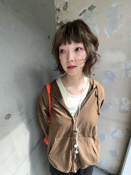 リム(LIM) オリーブベージュ