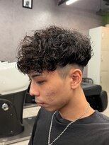 リッチブランドアンドコー(Rich Brand&Co)&nbsp;スペインカール ハイライトカラー　メンズカット　メンズパーマ