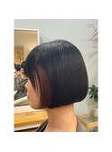インナーカラーボブ