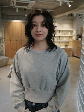 オムズポカ 栄矢場町店(OM's poka) レイヤーパーマ/ミディアムレイヤー/くびれヘア/韓国ヘア