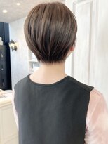 キャアリー(Caary)&nbsp;福山市美容室Caaryショートヘア耳かけショートブラウンカラー