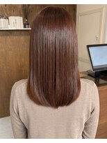 零秒女髪 千里丘店&nbsp;艶髪まとまり美髪の上品セミロングスタイル髪質改善艶カラー艶感