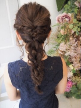 ナンバー イル デュッカ 札幌(N° il duca) 結婚式☆2次会☆パーティーヘアセット♪