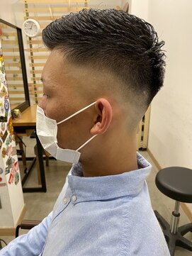 キューズ クラブ(cuz KLUB) 【cuzKLUB】濡れパン×スキンフェードカット