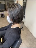 20代30代大人可愛いハイライト艶感グレージュ大人ボブ