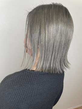 フロート 小阪店(float) ダブルカラー_マロンベージュ Aラインボブ かきあげ