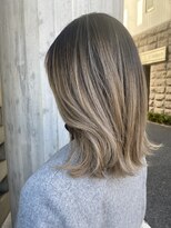 リバレッジ 広尾(Leverage)&nbsp;ハイトーンバレイヤージュ【広尾/恵比寿】担当:柴崎