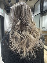 フォーク(FOLK)&nbsp;YAMATO  ラグジュアリーバレイヤージュ　白髪ぼかし対応