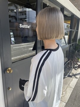 セトル(Settle) ミルクティーベージュの大人かわいいボブ【JR尼崎/塚口/園田】