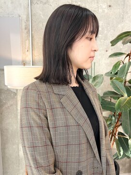 ノエ(noe) 切りっぱなしカット×シークレットハイライト