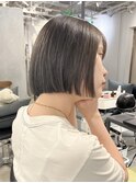 ショートヘアシアーカラーワンカールセミディダークアッシュ新宿