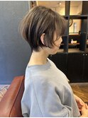 【白髪ぼかし】くびれショートカット×白髪ぼかしハイライト