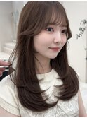 小顔レイヤーカット×ナチュラルグレージュ30代40代50代