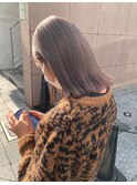 肌に馴染むブリーチカラーセピアグレージュ シアーカラー