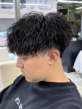 エデアンルクラ 下通(EDEAN Leclat) 熊本ツイストスパイラルパーマ 無造作マッシュ ツーブロック