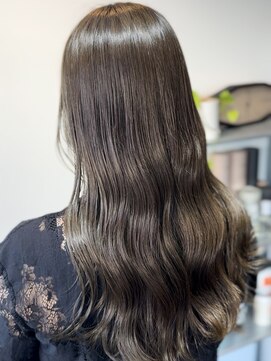 ヴェアリ(Vary) 艶感ブリーチなしカラー赤みなし透明感オリーブベージュ