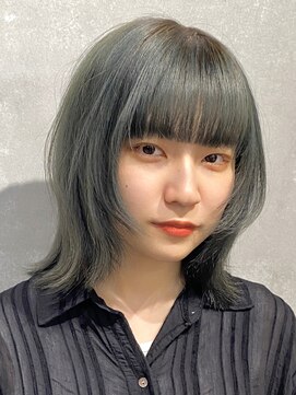 エリマバイフィフス 調布(elima by fifth) 骨格をきれいに見せるレイヤーミディアムボブ