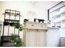 ソラリア ケアスペース(SOLARIA care space)の雰囲気(受付)