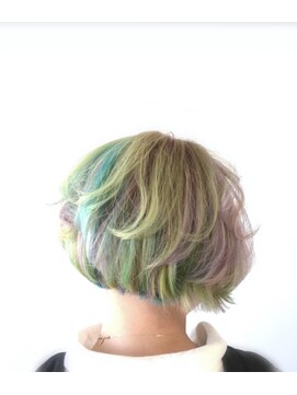 アディクト 綾瀬(ADDICT) 【ADDICT_YUKI】ユニコーンカラー_ブルーベース_ショートボブ