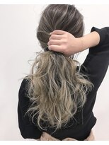 ヘアーワークス ヘルム 渋谷店(HAIR WORKS HELM)&nbsp;【HELM渋谷】外国人風ポニーテールスタイル