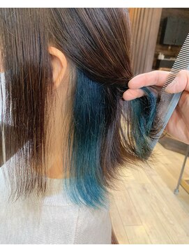 ヘアーデザイン ジュモク(Hair Design Jumoku) ブルーグリーン