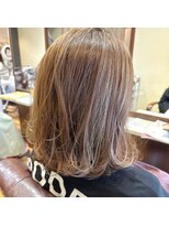 ジールドゥーエ(Zeal due)&nbsp;モノトーン×ホワイトバイオレット　BOBスタイル