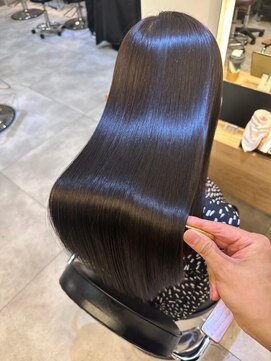 ジーナ 本八幡(Zina) 大人かわいい20代30代40代小顔ショコラベージュ　Zina本八幡