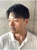 かき上げヘア七三オールバックツーブロックスパイラルパーマ