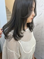 インビテーション(invitation)&nbsp;レイヤー　ダークグレージュ