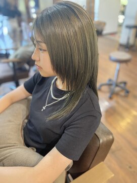 美容室 ルチア ハワイ(Luccica HAWAII) 【luccicaＨＡＷＡＩＩ/森麻乃】ウルフレイヤー