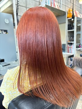 ボウ(BOW) オレンジベージュ×大人カジュアル