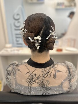 マーリー(marlee) ダブルシニヨン