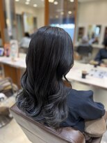 ピークアブー アヴェダ アトレ恵比寿(PEEK-A-BOO AVEDA)&nbsp;大平彩　ブルーオリーブカラー