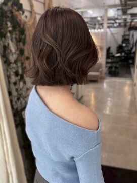 ジゼル 博多筑紫口店(GiseL) ショート　切りっぱなしボブ　ブラウンカラー　艶髪　20代30代