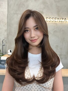 エッセンザ 梅田(ESSENZA) 海外 韓国 レイヤーカット バタフライレイヤー