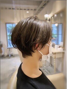 ロロネー(Lolonois)の写真/[野田/福島]気になる白髪を自然に馴染ませる白髪ぼかしが好評◎話題の水素カラーでワンランク上の艶髪に♪