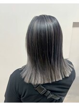 ファースト(1st) コントラストホワイト系ハイライト♪