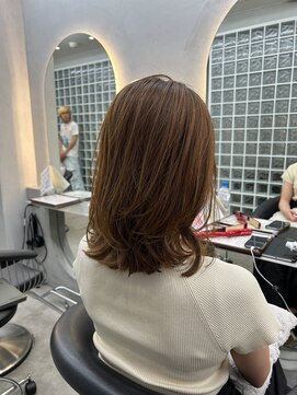 ロンドアベニール 北千住(Lond avenir) くびれヘア/顔周り/韓国/レイヤーカット/黒髪/ミディアム北千住