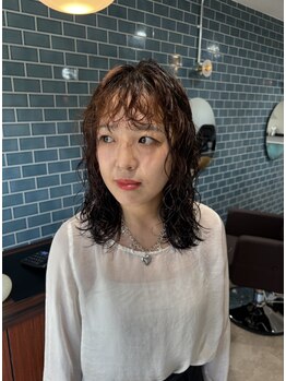 印象を左右するお顔周りもmm単位のこだわりカットで、お客様の『今』と『これから』の美しさを叶えます☆