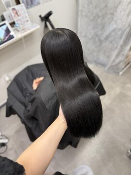 アオ(ao.) ダークグレー/透明感カラー/ツヤ髪