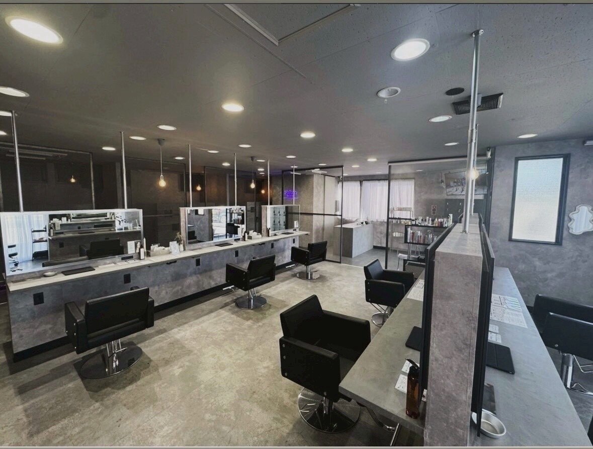 美容室に メゾンセブンルックス 宇都宮簗瀬店(Maison 7LOOKS)｜ホットペッパー