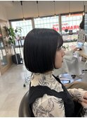 深めグレージュ ボブ 艶カラー 